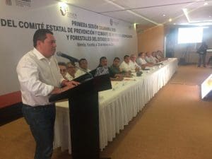 28125845_10204106688024245_457503312_o