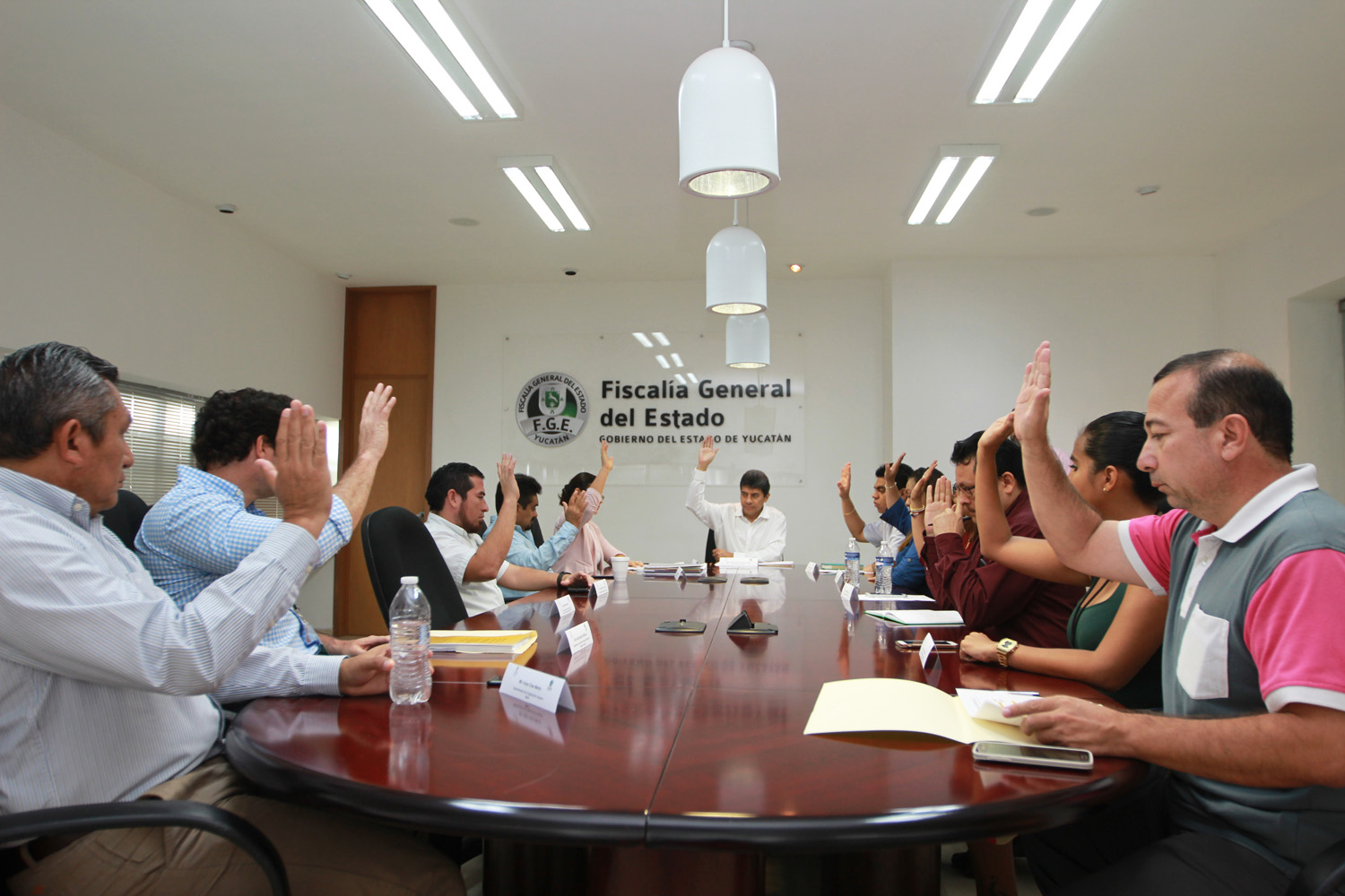 2980 17 Comunicado FGE foto