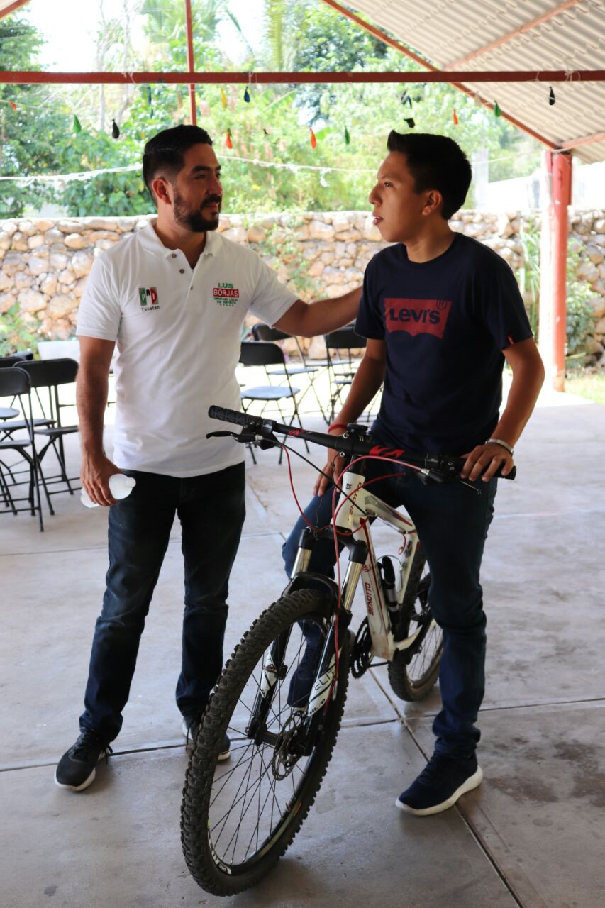 25110249 c166 4030 b60a d28538053a6f