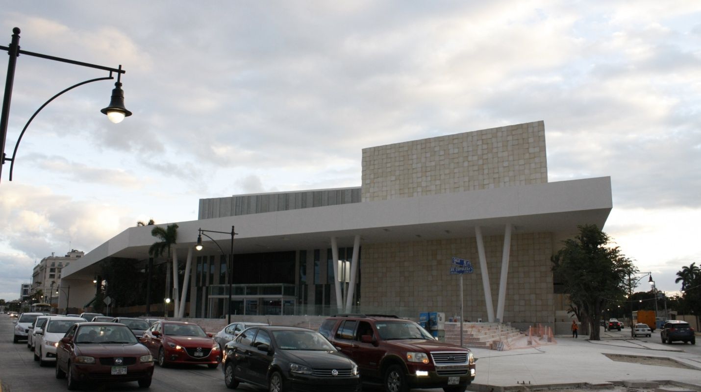 Centro internacional de congresos de yucatxnx al 80x.jpg