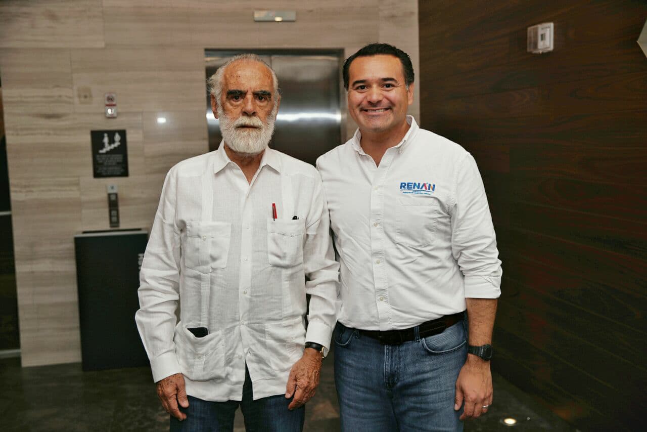 35224836 10204528434127634 1579407861564309504 n