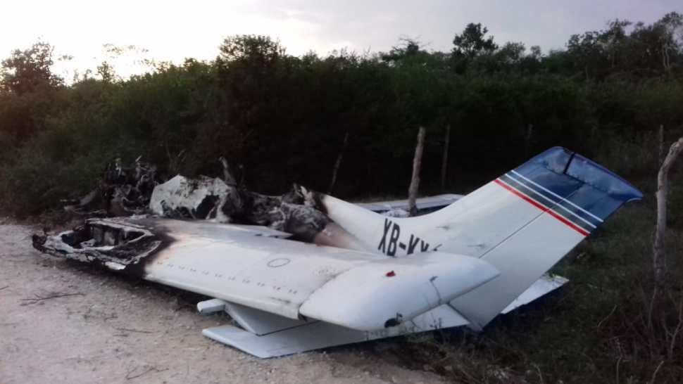 Investigan avioneta incinerada en campeche3
