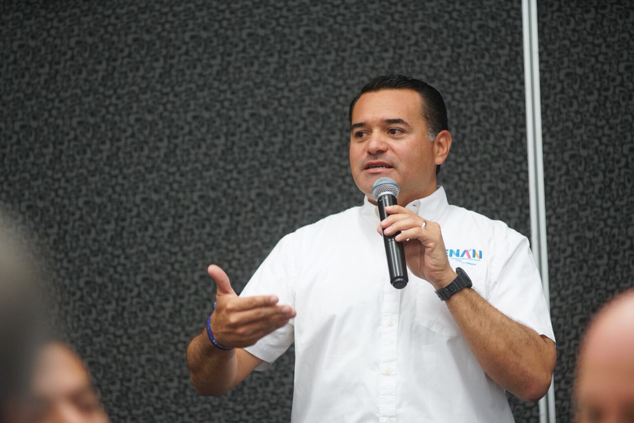 Photo4949745385832818663