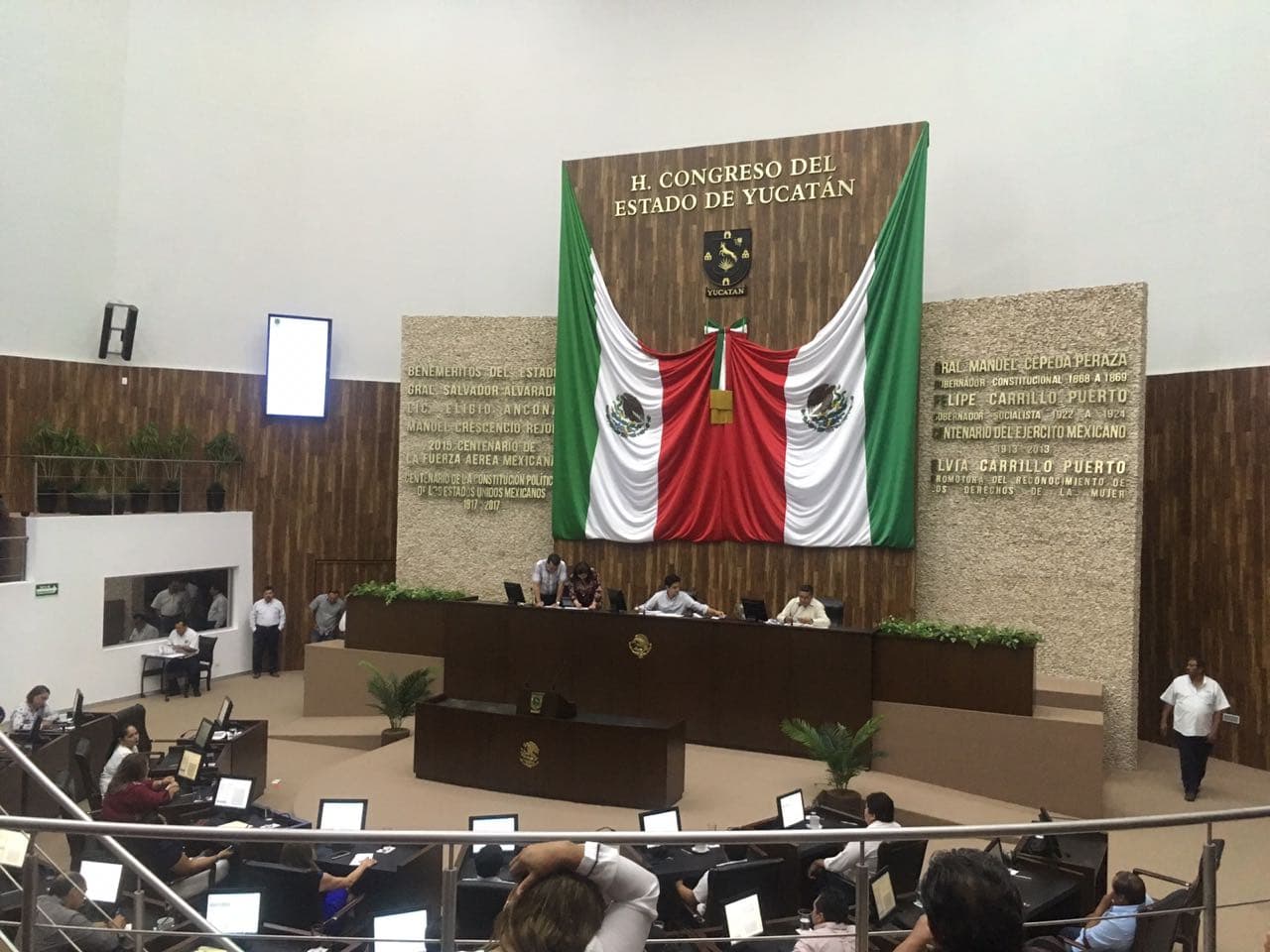 39736422 1822303694557090 2972561365371191296 n