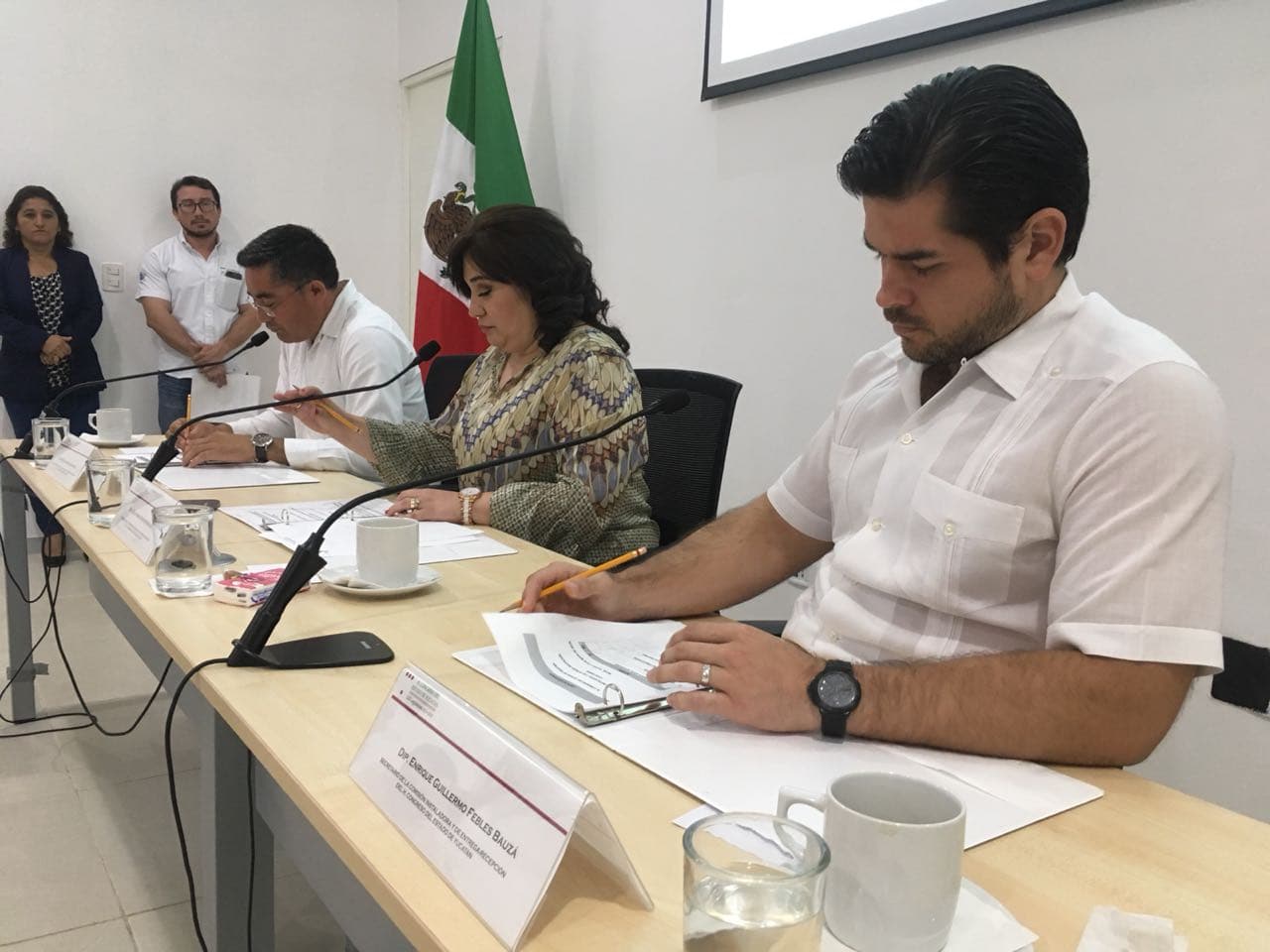 40245335 323912538354877 1383253471045615616 n