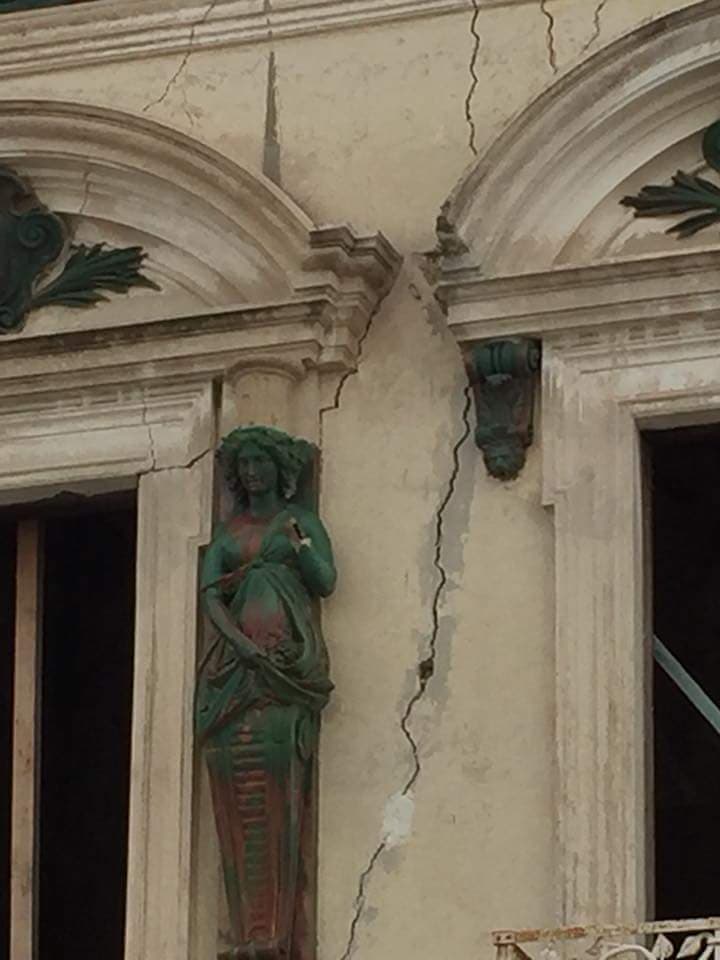 42619378 1045624342265850 2137893634568093696 n