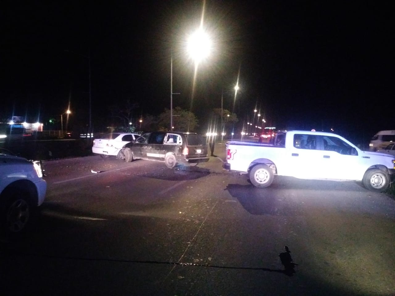 PHOTO 2018 11 30 21 40