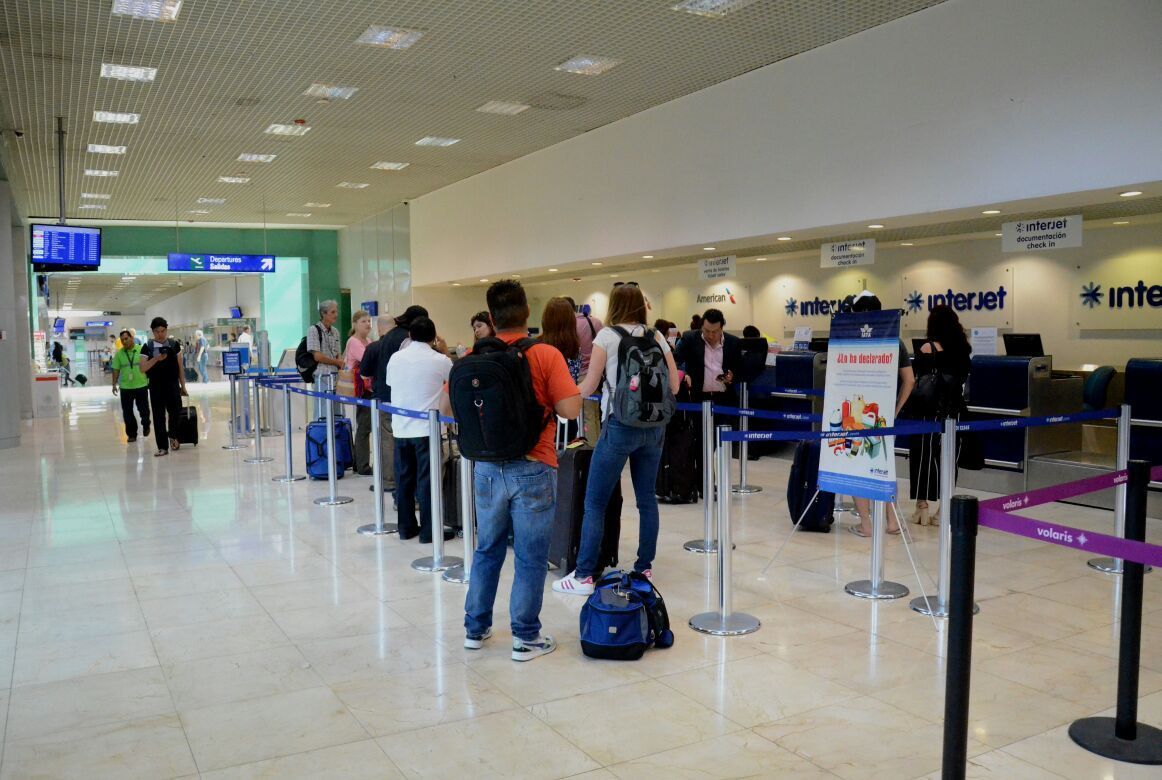 PM 8 AEROPUERTO 5COL