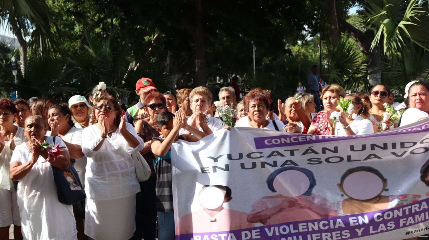 Tras feminicidiosx exigen no violencia a mujeres en yucatxn x2x.jpg