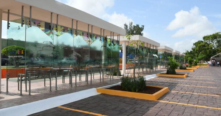 Paradero concha acustica campeche inauguracion cortesia twitter gob campeche.jpg
