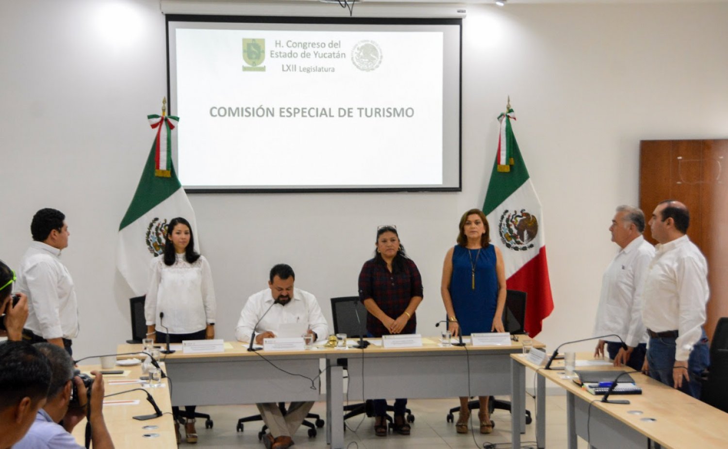 1500 85d77736014bda881715e9ff1dac0734