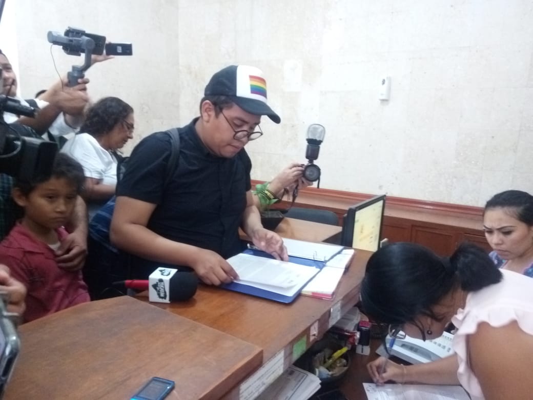 66a757c1 4b2b 4532 acb2 358d24fc36a3