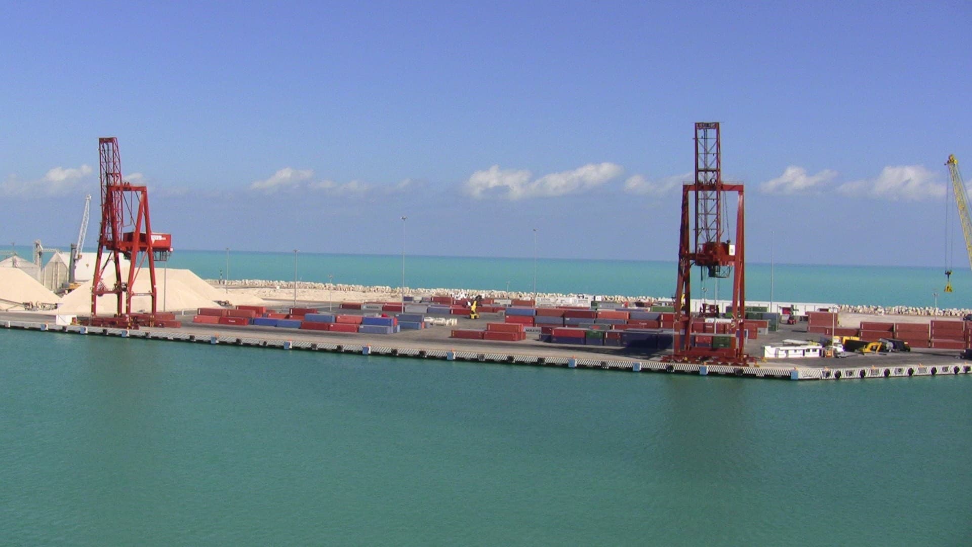 Muelle de progreso contenedores