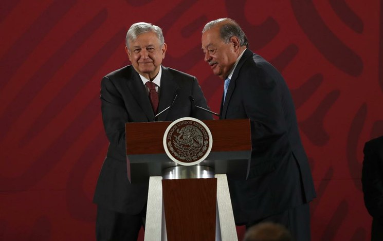 AMLO y SLIM