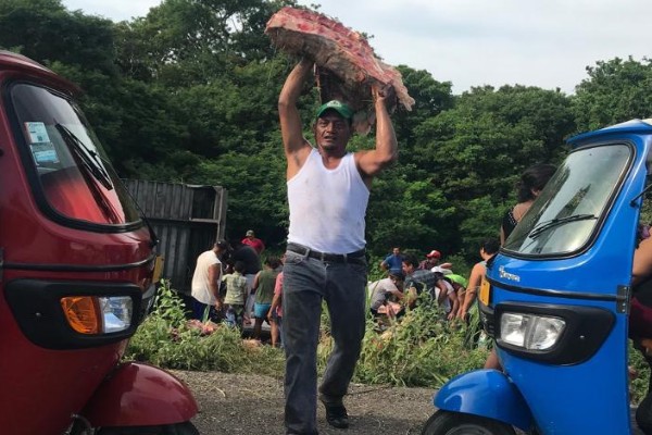 Rappiña trailer oaxaca volcadura