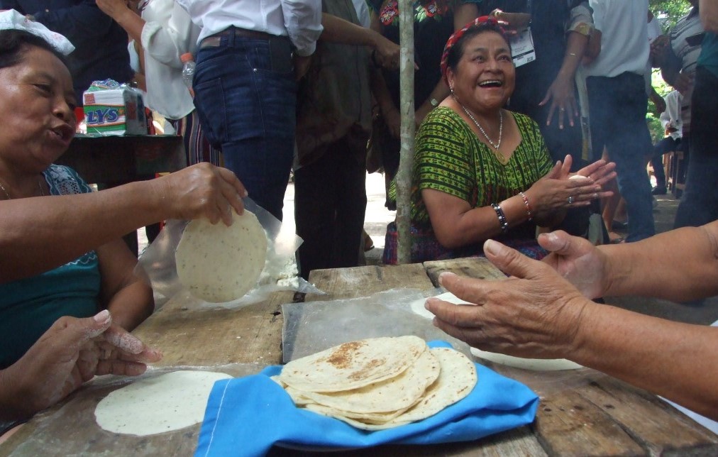 RIGOBERTA MENCHÚ IZAMAL (3)