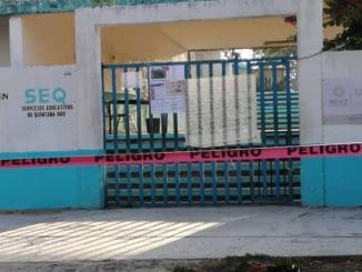 Cuelgan “narcomanta” en primaria de comunidad en Chetumal