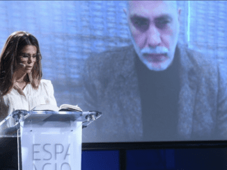 5f6288528d735.r d.687 207