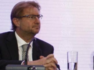 6093048567f5e.r d.268