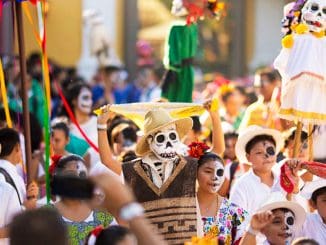 Celebracion Dia De Muertos Yucatan Barrio Vivo