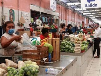Amplian horarios y relajan restricciones en mercados de Merida