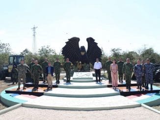 18315e92 33c0 47a5 832d 05556ebd7117