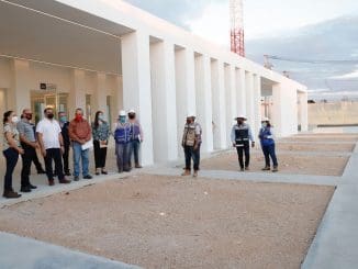 421b93d7 1687 464c a40e 146c44e964f3