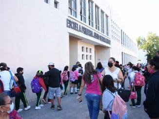 REGRESO A CLASES 1 750x500