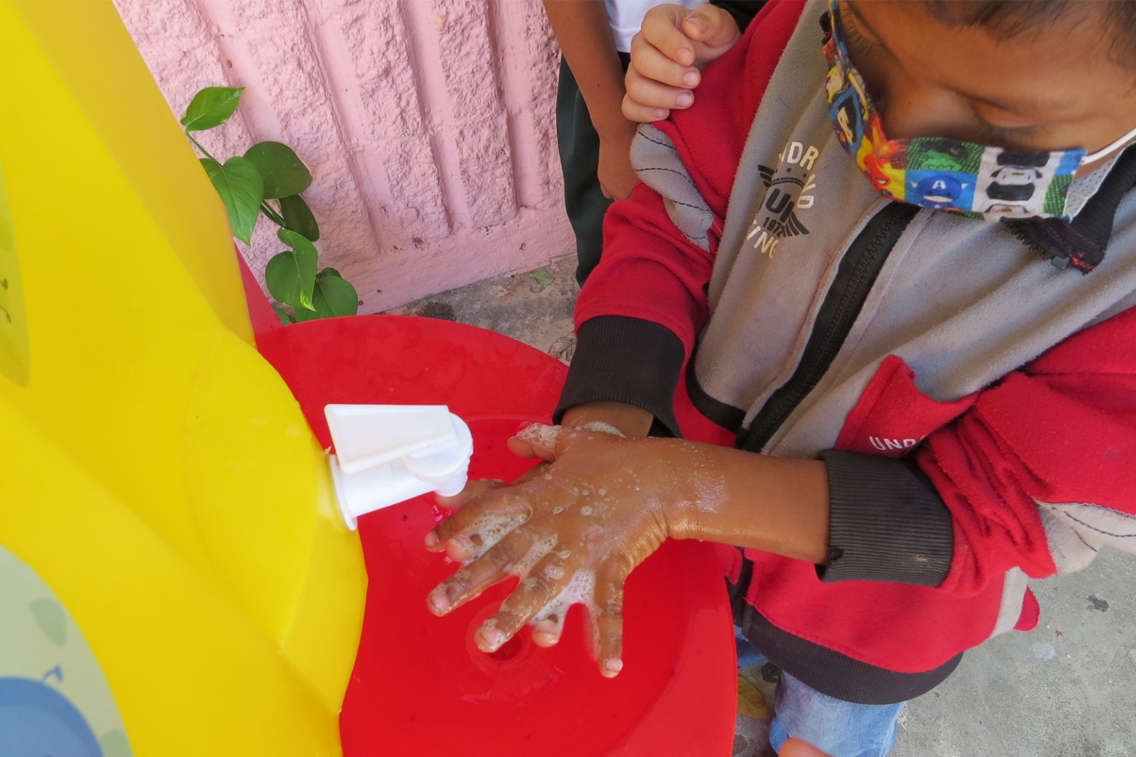 Escuadron manos limpias